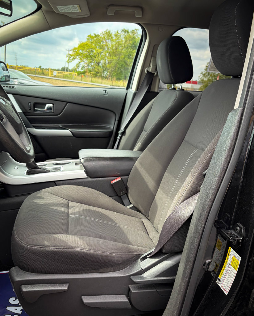 Used 2013 Ford Edge SE AWD/4WD image 24