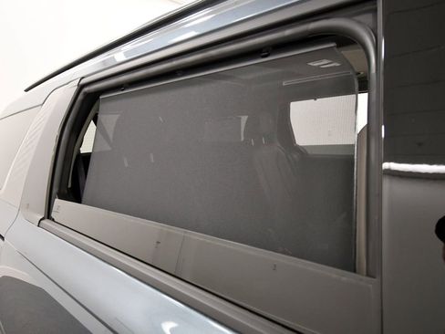 Certified 2026 Kia Carnival SX w/ SX Dark Edition Package FWD image 13
