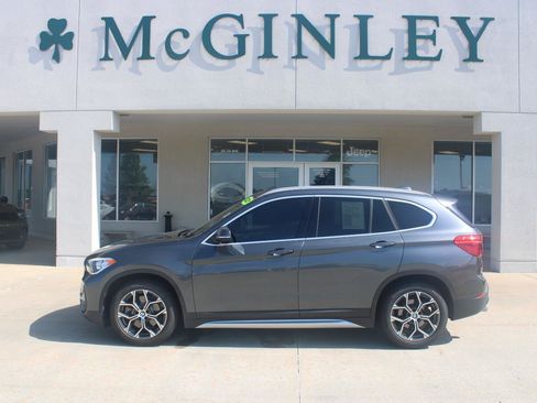 Used 2021 BMW X1 xDrive28i w/ Convenience Package AWD/4WD image 1