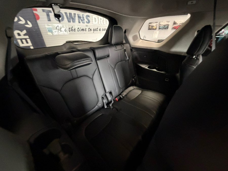Used 2023 Honda Pilot Elite image 46