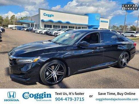 Used 2022 Honda Accord Touring image 1