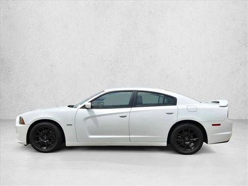Used 2014 Dodge Charger R/T RWD image 8