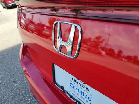 Used 2024 Honda Civic Sport image 8