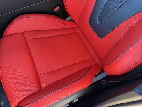 New 2026 BMW M5 w/ Executive Package AWD/4WD image 30