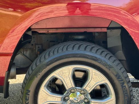 Used 2019 RAM 1500 Big Horn AWD/4WD image 22