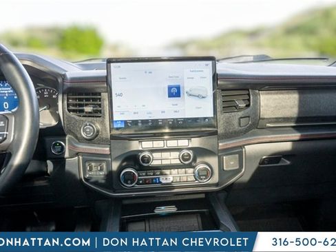 Used 2023 Ford Expedition Limited image 8