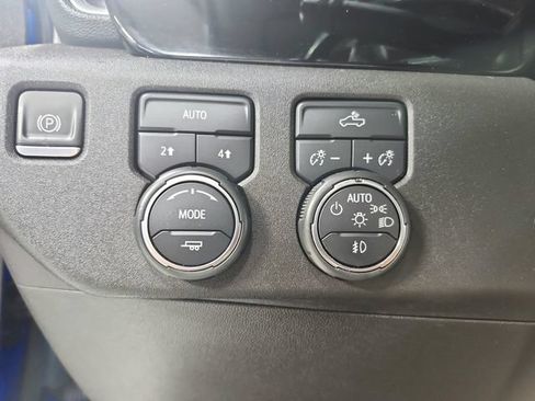 Used 2023 Chevrolet Silverado 1500 RST w/ Protection Package AWD/4WD image 25