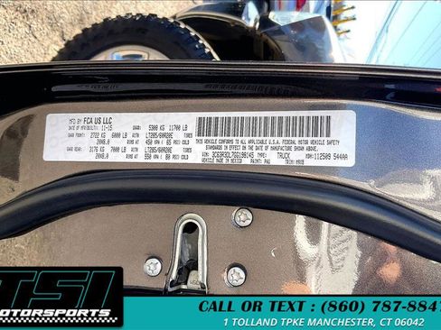 Used 2016 RAM 3500 SLT w/ Luxury Group image 3