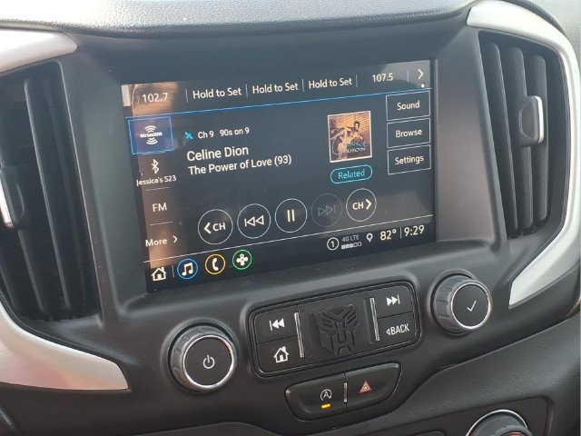 Used 2024 GMC Terrain SLT w/ Tech Package FWD image 6