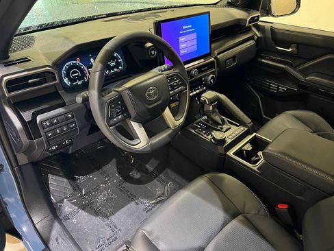 Certified 2025 Toyota 4Runner Limited image 2