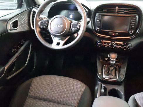 Used 2024 Kia Soul LX w/ Option Group 015 image 28