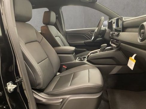 New 2026 Chevrolet Colorado Trail Boss w/ Midnight Edition AWD/4WD image 19