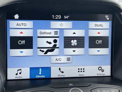 Used 2016 Ford Escape SE w/ SE Leather Comfort Package image 27