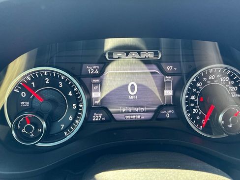 Used 2019 RAM 1500 Big Horn AWD/4WD image 28