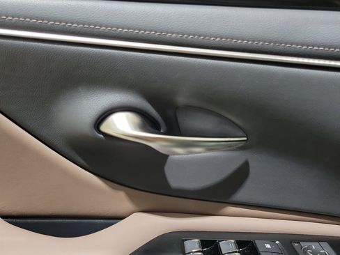 Used 2023 Lexus ES 350 image 28