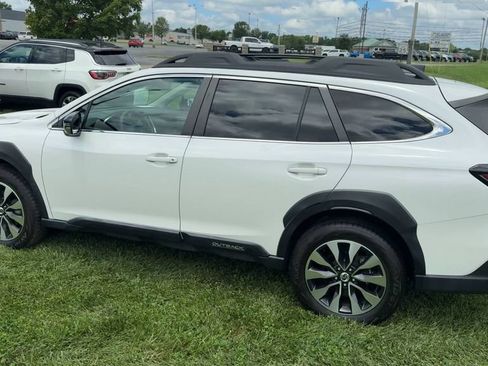 Used 2024 Subaru Outback Limited AWD/4WD image 4