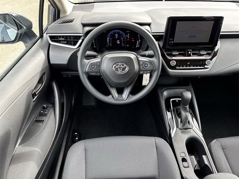 Certified 2026 Toyota Corolla LE image 14