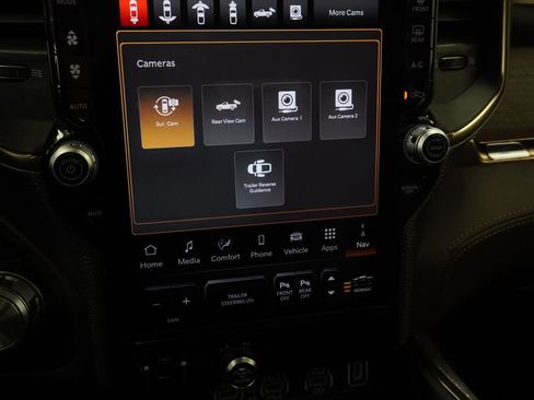 Used 2025 RAM 1500 Limited AWD/4WD image 40