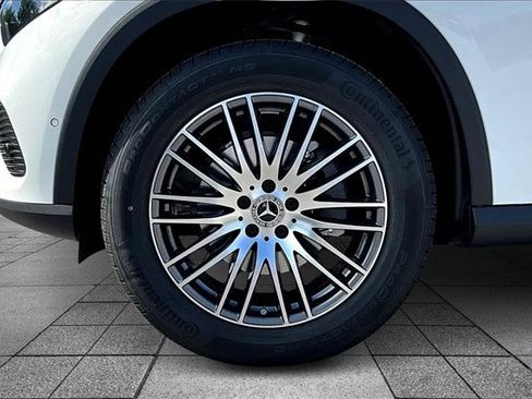 New 2026 Mercedes-Benz GLC 300 4MATIC image 15