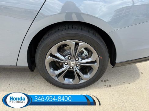 New 2026 Honda Accord Hybrid EX-L image 18