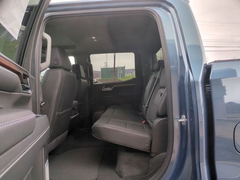 New 2026 GMC Sierra 1500 Denali w/ Denali Reserve Package AWD/4WD image 15