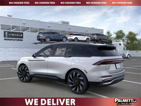 New 2026 Lincoln Nautilus Reserve w/ Jet Appearance Package image 4