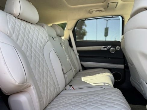 Used 2023 Genesis GV80 3.5T w/ Cargo Package image 18