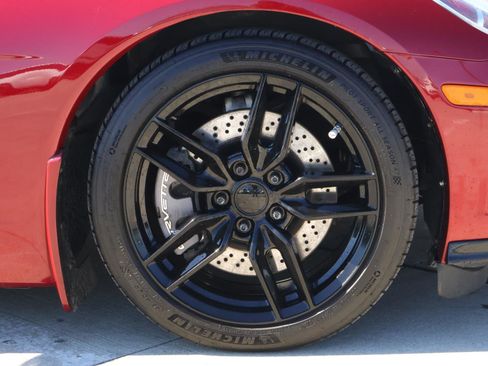 Used 2005 Chevrolet Corvette Base w/ Preferred Equipment Group image 9