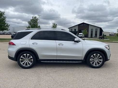 Used 2020 Mercedes-Benz GLE 350 4MATIC image 2