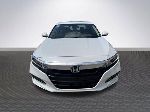 Used 2018 Honda Accord EX image 2