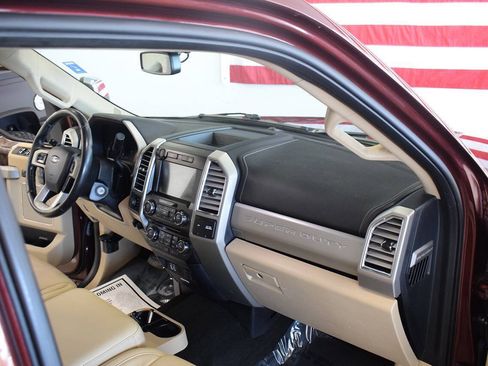 Used 2017 Ford F250 Lariat w/ Chrome Package AWD/4WD image 10