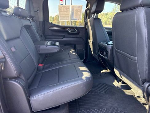 Used 2023 Chevrolet Silverado 1500 RST image 14