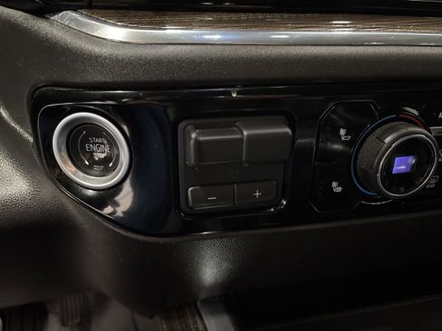 Used 2023 Chevrolet Silverado 1500 LT Trail Boss w/ Protection Package AWD/4WD image 18