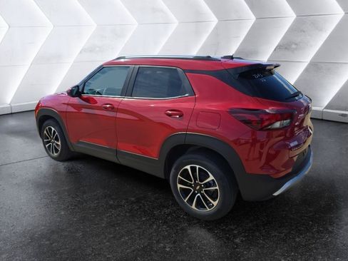 New 2026 Chevrolet TrailBlazer LT w/ Driver Confidence Package FWD image 7