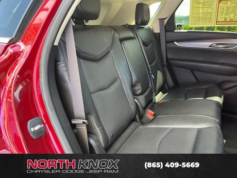 Used 2017 Cadillac XT5 Luxury FWD image 23