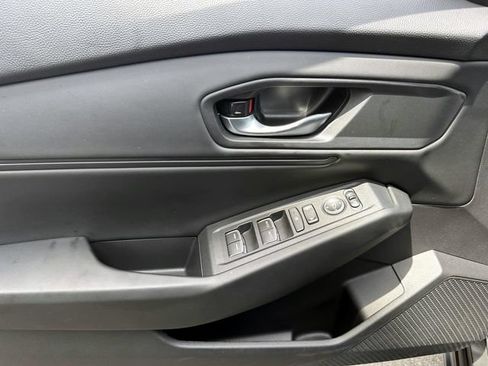 Used 2024 Honda Accord EX image 15