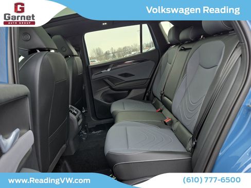 New 2026 Volkswagen Tiguan SE R-Line image 14