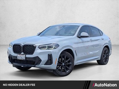 Used 2024 BMW X4 xDrive30i w/ Premium Package AWD/4WD image 1