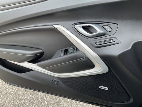 Used 2020 Chevrolet Camaro SS image 12