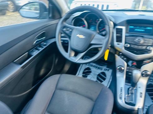 Used 2012 Chevrolet Cruze LT image 14