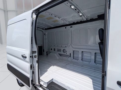 Used 2022 Ford Transit 250 Medium Roof RWD image 12