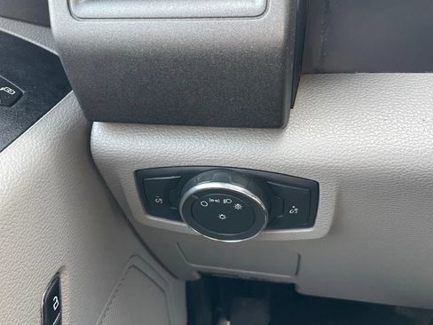 Used 2019 Ford F350 XL w/ Power Equipment Group AWD/4WD image 15