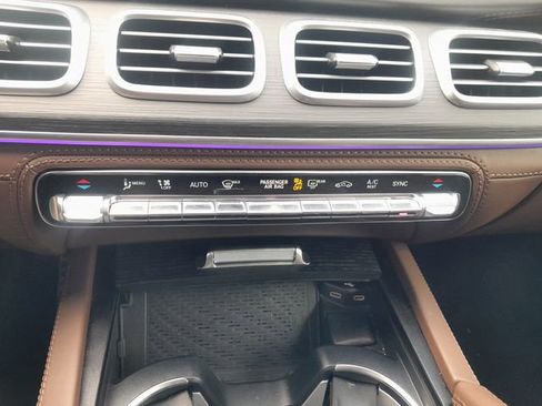 Used 2024 Mercedes-Benz GLE 63 AMG S image 10