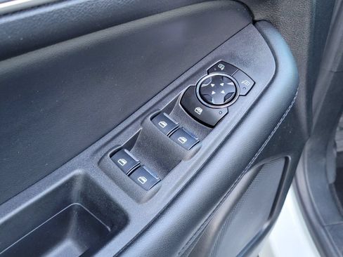 Used 2023 Ford Edge SEL w/ Convenience Package AWD/4WD image 16