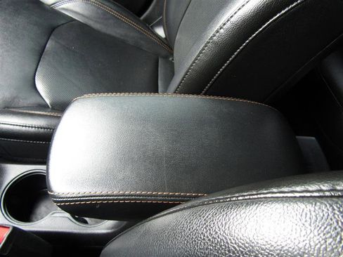 Used 2018 Jeep Compass Limited image 25