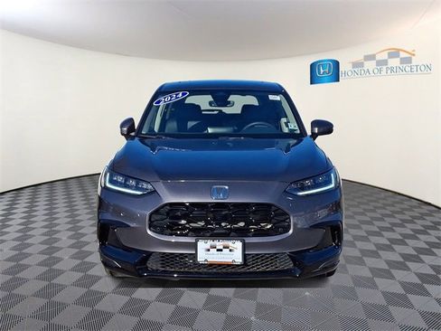 Certified 2024 Honda HR-V EX-L image 2