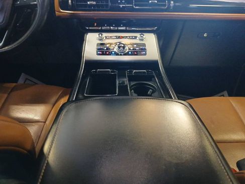 Used 2022 Lincoln Aviator Reserve w/ Elements Package Plus RWD image 13