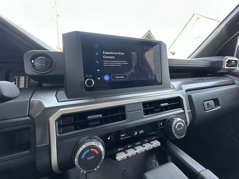 Used 2024 Toyota Tacoma SR5 AWD/4WD image 34