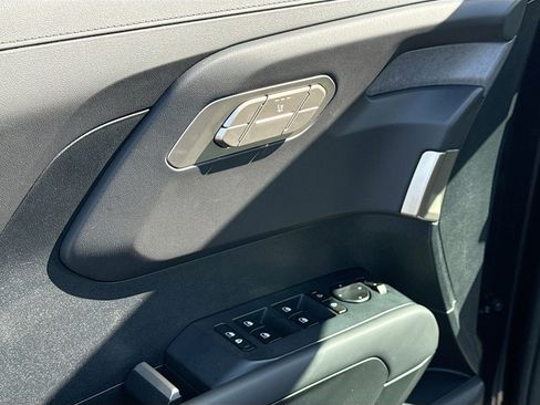 New 2027 Kia Telluride S image 8