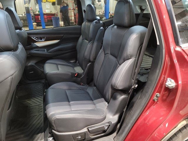 Used 2022 Subaru Ascent Touring AWD/4WD image 10